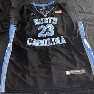 XL Michael Jordan UNC Jersey